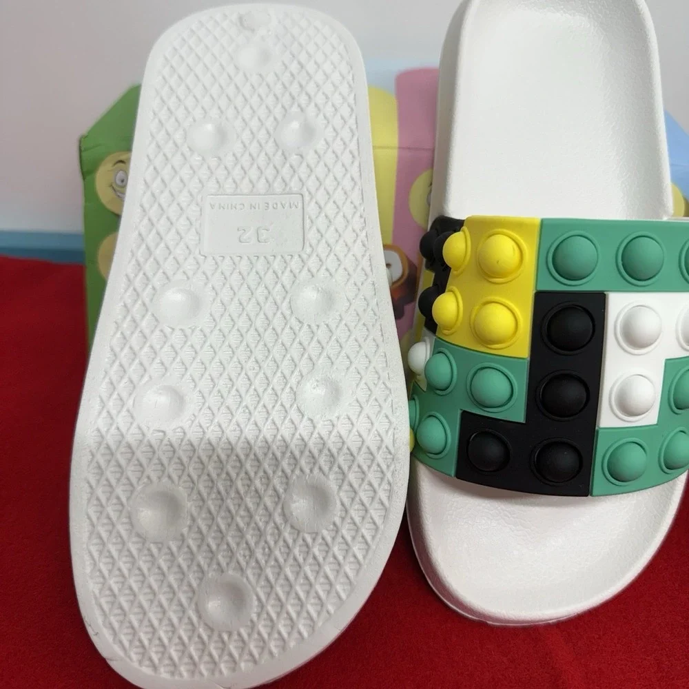 Kids Pop It Slide On Shoes New  Size 1 (32)